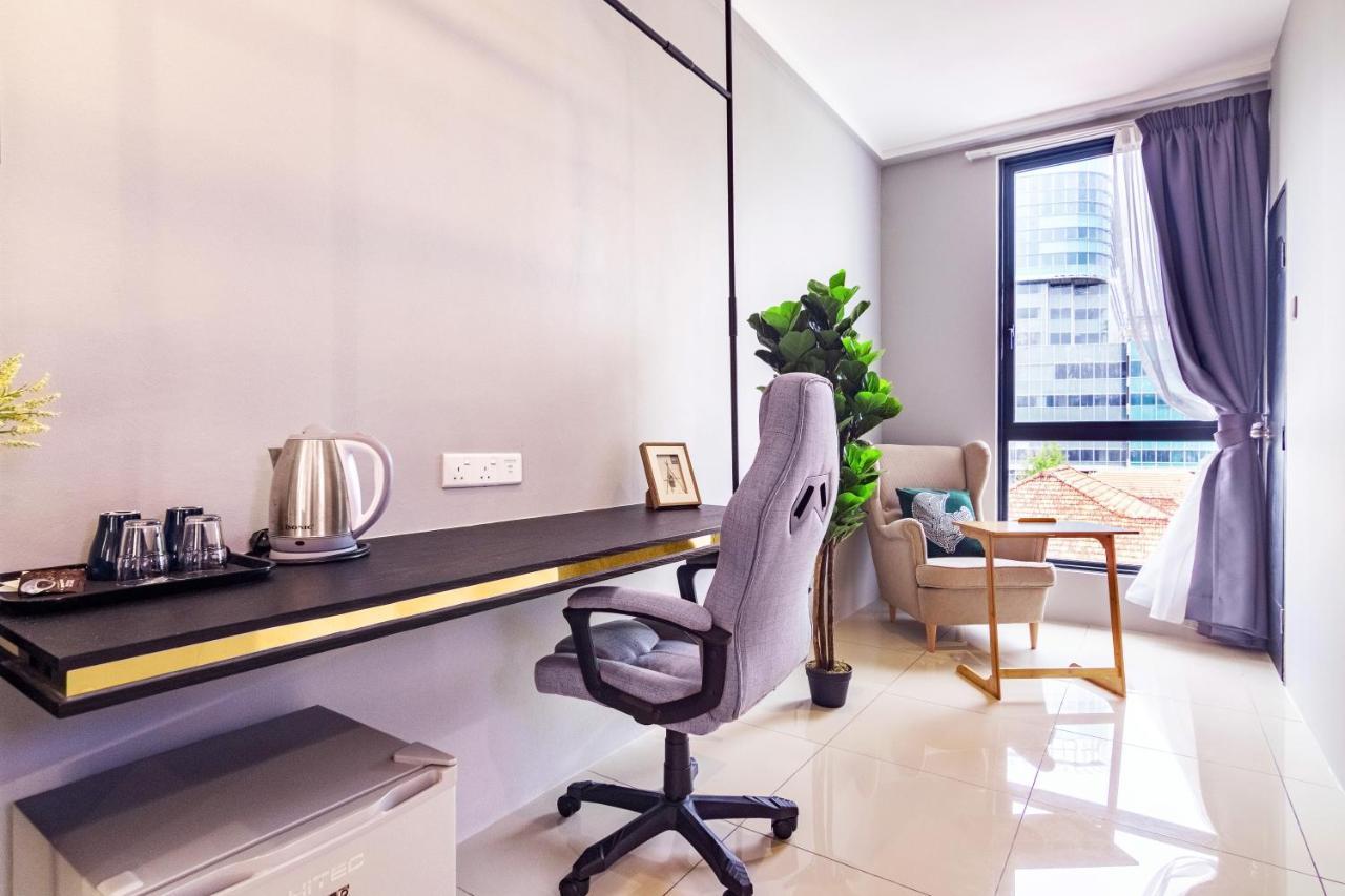 Scott Signature Suites By Alv George Town Exterior photo